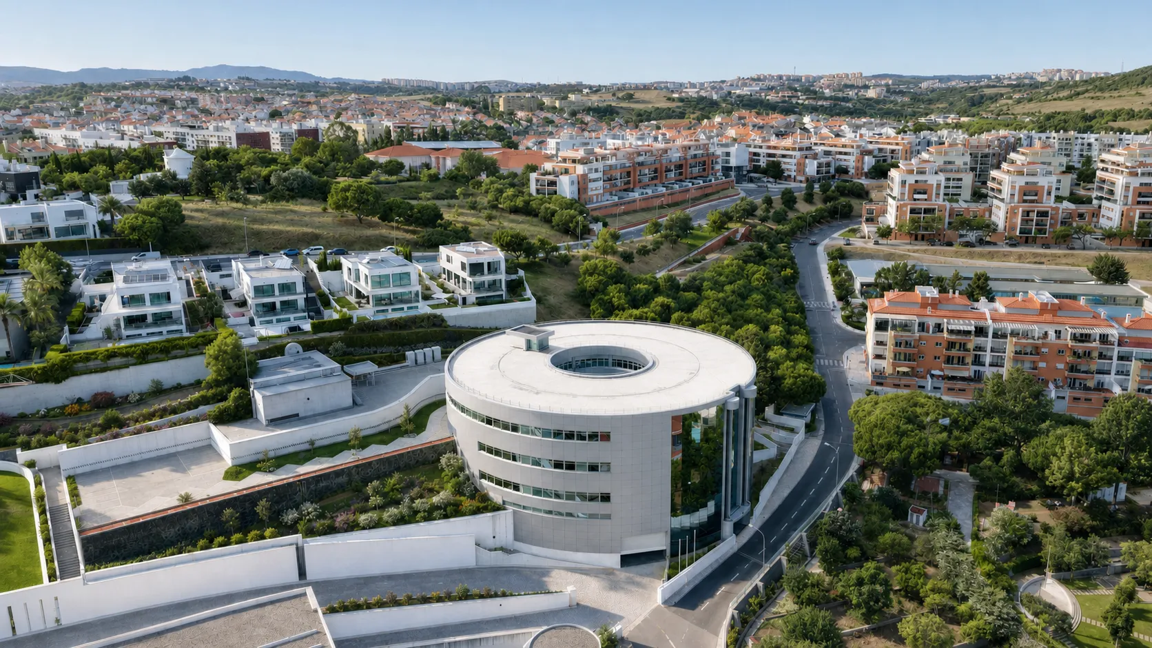 Oeiras residence gallery image 1