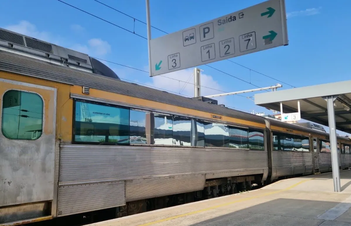 Portugal Invests Over €1 Billion to Upgrade Rail Network, with 153 New Electric Trains Set to Enter Service